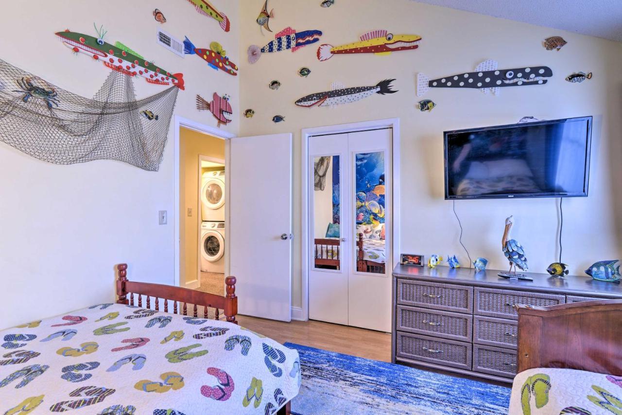 Family-Friendly Beach Condo 1 Block To Shore! 미를 비치 외부 사진